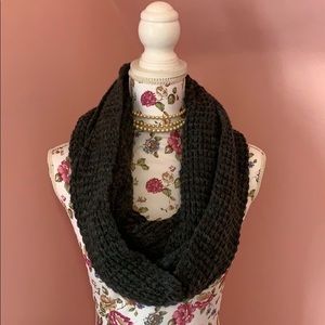 Infinity scarf